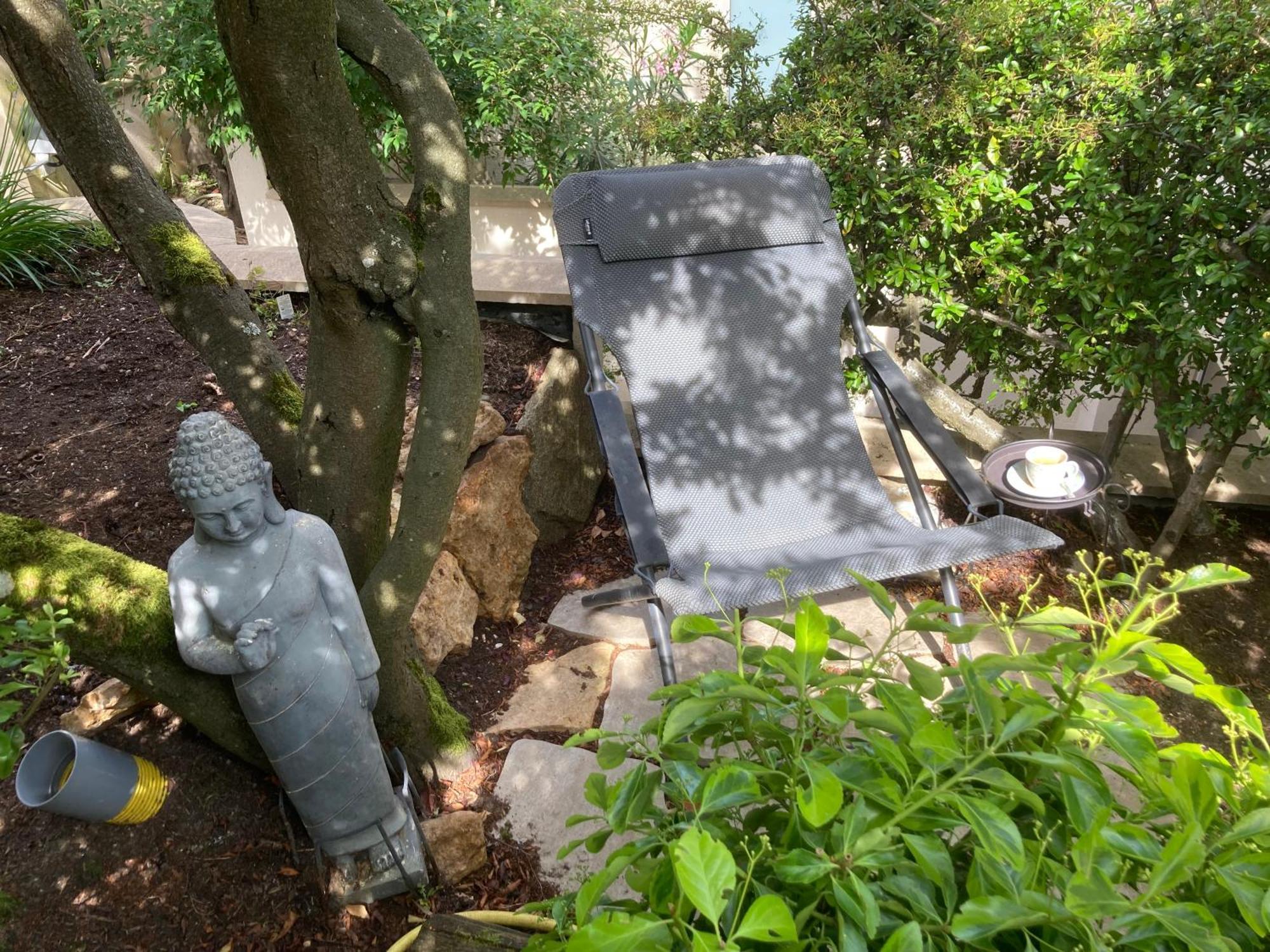 Sejour A La Chataigneraie Rueil-Malmaison Bagian luar foto